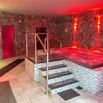 Dovedale Tatil Evi