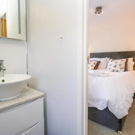 Dovedale Lodge Holiday home *