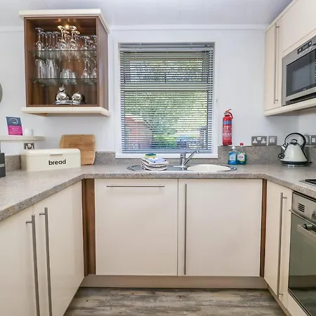 Holiday home Dovedale Lodge